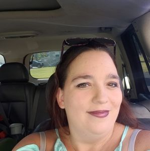 Meet your Posher, Clarissa